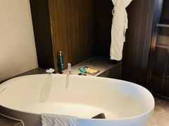 -北京东三环希尔顿逸林酒店