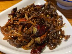 -野山舂·贵州现舂酸汤火锅(鸿通城店)