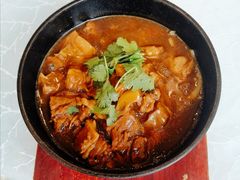 番茄土豆牛腩煲-渝湘江南(律纬路店)