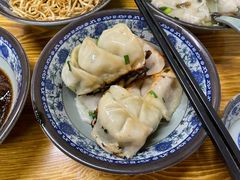 -无名氏宵夜小摊(祝家三姐妹馄饨店)