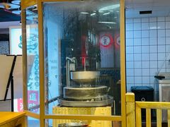 现磨米浆-呷佬·长沙手工米粉(金沙江路店)