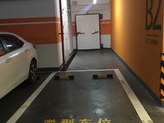 -龙湖上海闵行天街-停车场