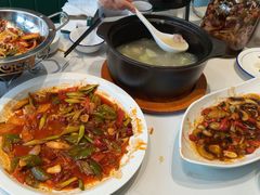 -民族手抓羊肉馆·滩羊手抓·烤全羊