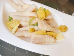 泡鸡爪-六州府地锅鸡·农家菜·龙虾(未来科技城店)