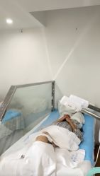 -蕾特恩专业祛痘皮肤管理