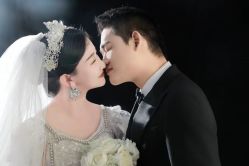 -唯一视觉婚纱摄影(石首店)