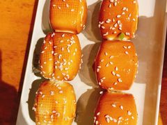 蜜汁小馒头-木屋烧烤(龙湖天街店)