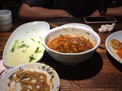 -张氏宽窄巷成都菜(澳德乐店)