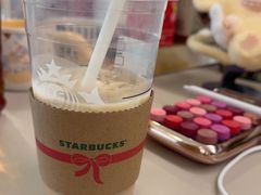 -星巴克臻选(上海中环广场2F店)