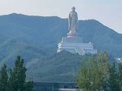 -中原大佛景区