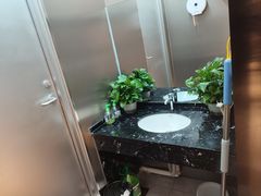 -石牌岭小亮蒸虾烧烤·湖北菜(光谷左岭店)