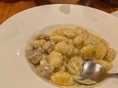 土豆面配香肠蓝乳酪酱-La Tavernetta(Bar à Vin)(乌鲁木齐路店)