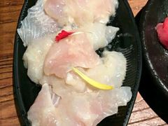 -老牌坊云南鱼豆花火锅(嵩山店)