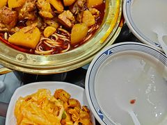 -牛一嘴·兰州牛肉面·大盘鸡(财富中心店)