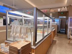 -奈雪的茶(湖滨银泰in77C区PRO店)