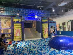 -Land Mark蓝马乐园(华联武夷购物中心店)