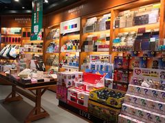 -西西弗书店&矢量咖啡(凯德晶萃广场店)