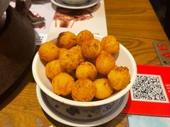 -沪小二铜炉蛙锅(苏州中心星悦汇店)