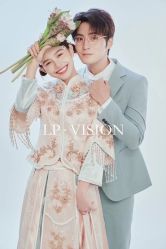 -乐派诗婚纱摄影