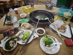 -濠轩阁特色生蚝火锅(水湾路店)