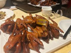 招牌烤乳鸽-石岐佬中山菜馆(张溪店)