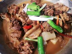 -老滇山寨•云南特色菜•地方菜•民族风情歌舞表演(金碧店)