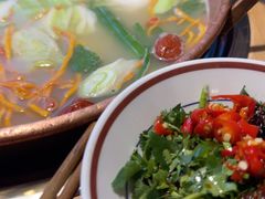 -洱火云南酸菜牛肉火锅(石景山当代商城店)