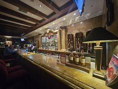 -记者俱乐部酒吧(北京瑞吉酒店)