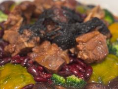 -东豪园林海鲜酒家(南港路辅路店)