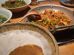-吃饭皇帝大(长宁龙之梦店)
