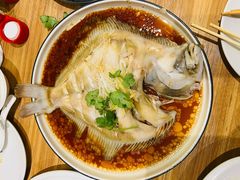 -山楂树融合菜餐厅