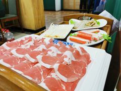 -楼外楼大刀肉传统火锅居(博学路店)