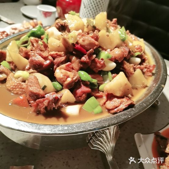 俭朴寨特色小馆(北四路店)