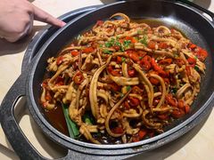 钢盆鱿鱼-大碗先生(万家丽店)