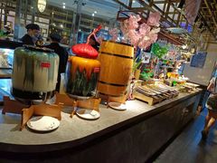 自助取餐区-遇上西雅图多融合海鲜自助餐厅(中房金谊广场店)