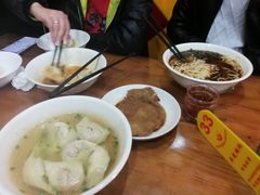 -潘国仙耳光馄饨(黄家阙路店)