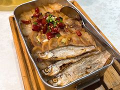 -老邻居创业餐厅(中国黄石·磁湖汇众创空间店)