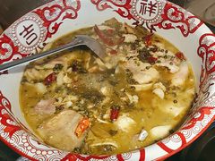 -南海底小海鲜·湘菜(鲁巷吴家湾店)