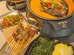 -令狐冲·炭烤活鱼(宝龙店)