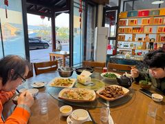 -溪畔如家土菜馆