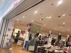 -优衣库(太原龙湖万达广场店)
