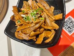 -馋三尺蟹粉小笼(人民广场店)