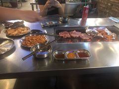 -马路牙子烧烤音乐酒馆(望京店)