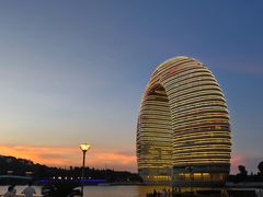 -湖州太湖旅游度假区-月亮广场