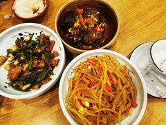 -俏湘厨•地道湘菜(建华南路店)