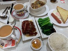 -香港新发烧腊茶餐厅(水围店)