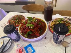 -海盗船. 龙虾烧烤. 酒馆