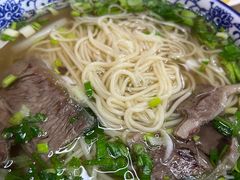-陇上全荟兰州传统牛肉面(延吉路店)