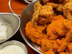 -BHC炸鸡(明洞总店)