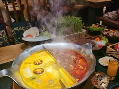 -湊湊火锅·茶憩(上海合生汇店)